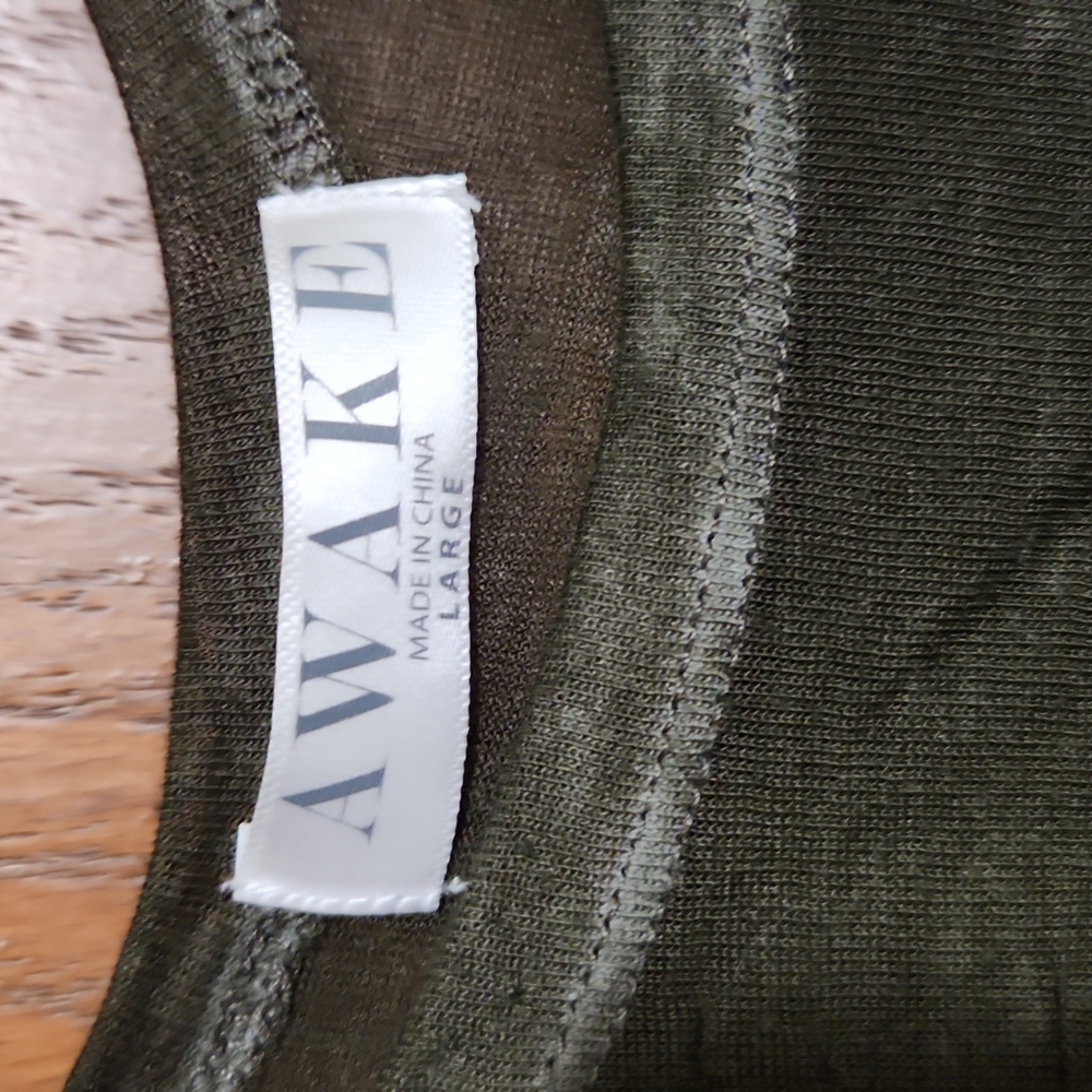 Tank Top - Picture 3 of 4
